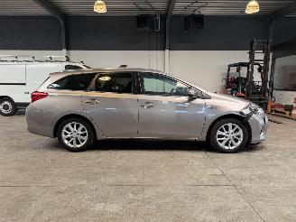 Toyota Auris Touring Sports 1.8 Hybrid Sports 170.000 NAP! picture 6