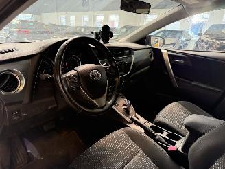 Toyota Auris Touring Sports 1.8 Hybrid Sports 170.000 NAP! picture 18