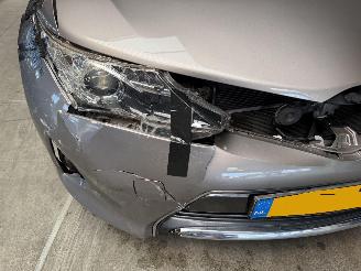 Toyota Auris Touring Sports 1.8 Hybrid Sports 170.000 NAP! picture 9