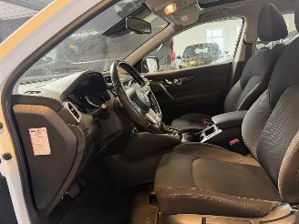 Nissan Qashqai 1.3 DIG-T 86.000 Automaat! picture 18
