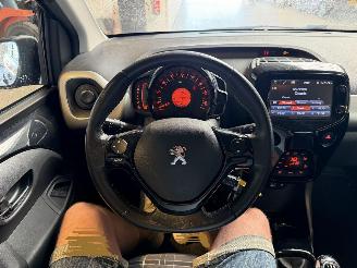 Peugeot 108 1.0 e-VTi Allure picture 21