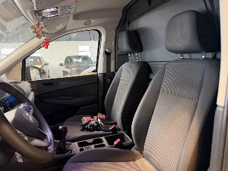 Volkswagen Caddy Cargo 2.0 TDI Economy Business picture 21