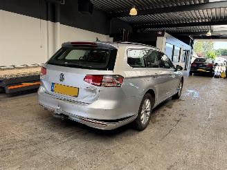 Volkswagen Passat 1.6 TDI BlueMotion picture 5