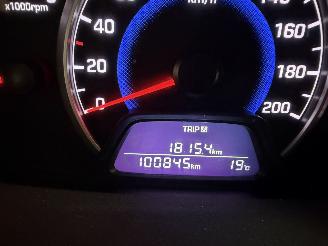 Hyundai I-10 1.0i picture 23