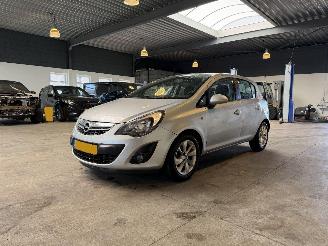 uszkodzony samochody osobowe Opel Corsa 1.2-16V Berlin 2014/7