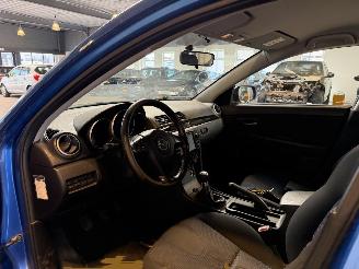 Mazda 3 1.6 Touring Sportline picture 12