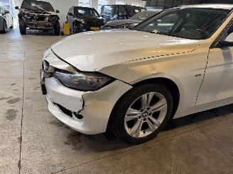 BMW 3-serie 316d High Executive picture 11