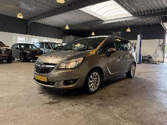 Coche accidentado Opel Meriva 1.4 Turbo Design Edition 2015/3