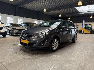 Vaurioauto  passenger cars Opel Corsa 1.2-16V Cosmo 2014/1
