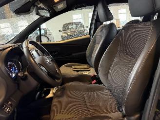 Toyota Yaris 1.5 Hybrid Executive picture 20