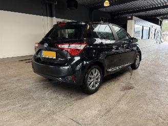 Toyota Yaris 1.5 Hybrid Executive picture 5
