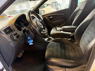 Volkswagen Polo 1.2 TSI Highline Automaat! picture 20