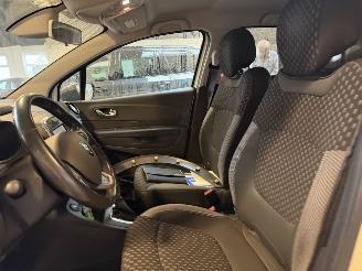 Renault Captur 1.3 TCe Intens 44000 NAP! picture 17