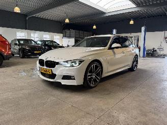 Unfallwagen BMW 3-serie 320i M Sport NAP PANO! 2018/10
