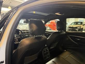 BMW 3-serie 320i M Sport NAP PANO! picture 15