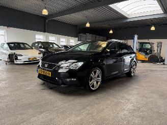 krockskadad bil auto Seat Leon ST 1.6 TDI Style 2018/10