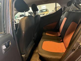 Hyundai I-10 1.0i i-Motion Comfort picture 12