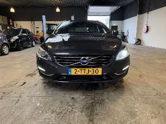 Volvo V-60 2.4 D6 AWD Plug-In Hybrid Summum picture 8