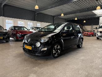krockskadad bil auto Renault Twingo 1.2 16V Dynamique 2012/2