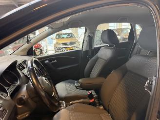 Volkswagen Polo 1.0 picture 18