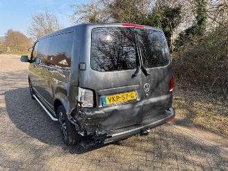 Volkswagen Transporter Bulli 2.0TDI DC Automaat 2021 150Pk L2 picture 10