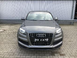 Audi Q7  picture 10