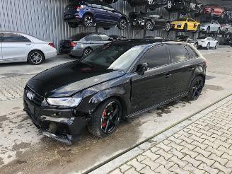 Salvage car Audi S3  2017/8