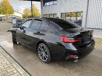 BMW 3-serie 320i G20 picture 8