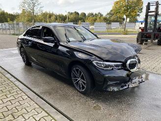 BMW 3-serie 320i G20 picture 4