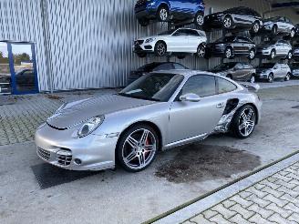 Porsche 911 Turbo picture 1