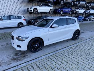 Démontage voiture BMW 1-serie  2015/3