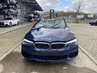 BMW 5-serie 530i G30 picture 2