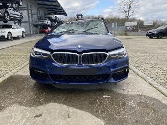 BMW 5-serie 530i G30 picture 3