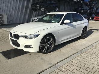 Salvage car BMW 3-serie  2016/9
