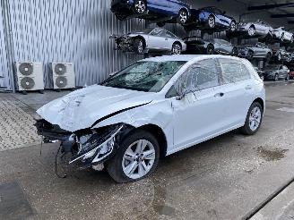 Salvage car Volkswagen Golf  2021/1