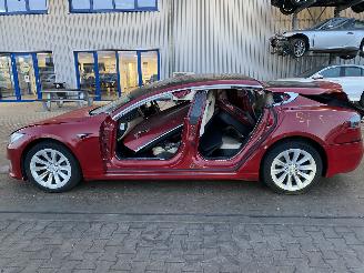 Tesla Model S 75D picture 6