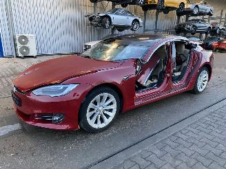 Coche siniestrado Tesla Model S  2017/7