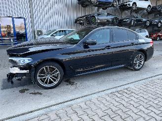 Salvage car BMW 5-serie 520d 2020/4