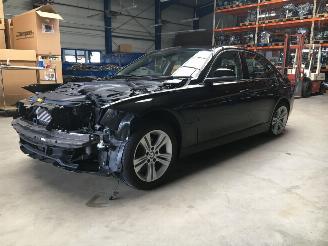 demontáž osobní automobily BMW 3-serie 330e Hybrid F30 2017/4