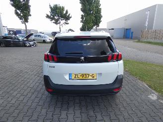 Peugeot 5008 1.2 PT BL. EXECUTIVE picture 4