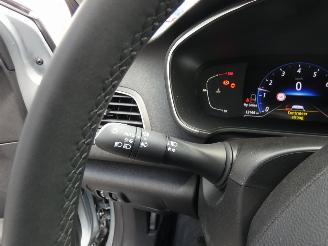 Renault Mégane ESTATE 1.3 TCE INTENS picture 18