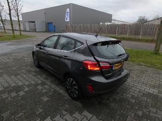 Ford Fiesta 1.0 EcoB.Hy. Tit. picture 6