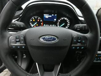 Ford Fiesta 1.0 EcoB.Hy. Tit. picture 14