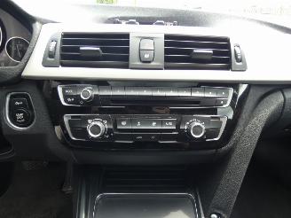 BMW 3-serie Touring 318i Centennial High Executive picture 20
