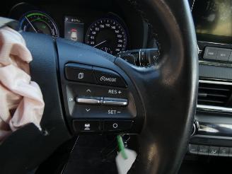 Hyundai Kona 1.6 GDI HEV Comfort picture 18