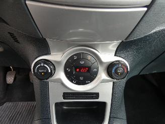 Ford Fiesta 1.6 TDCi ECOnetic picture 13