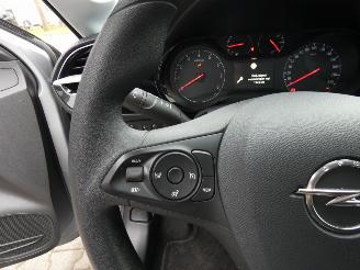 Opel Corsa 1.2 Edition picture 14