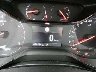 Opel Corsa 1.2 Edition picture 16