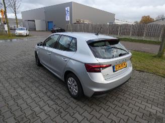 Skoda Fabia 1.0 TSI Selection picture 6