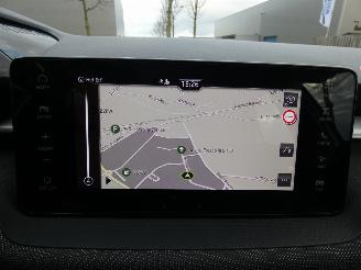 Skoda Fabia 1.0 TSI Selection picture 27